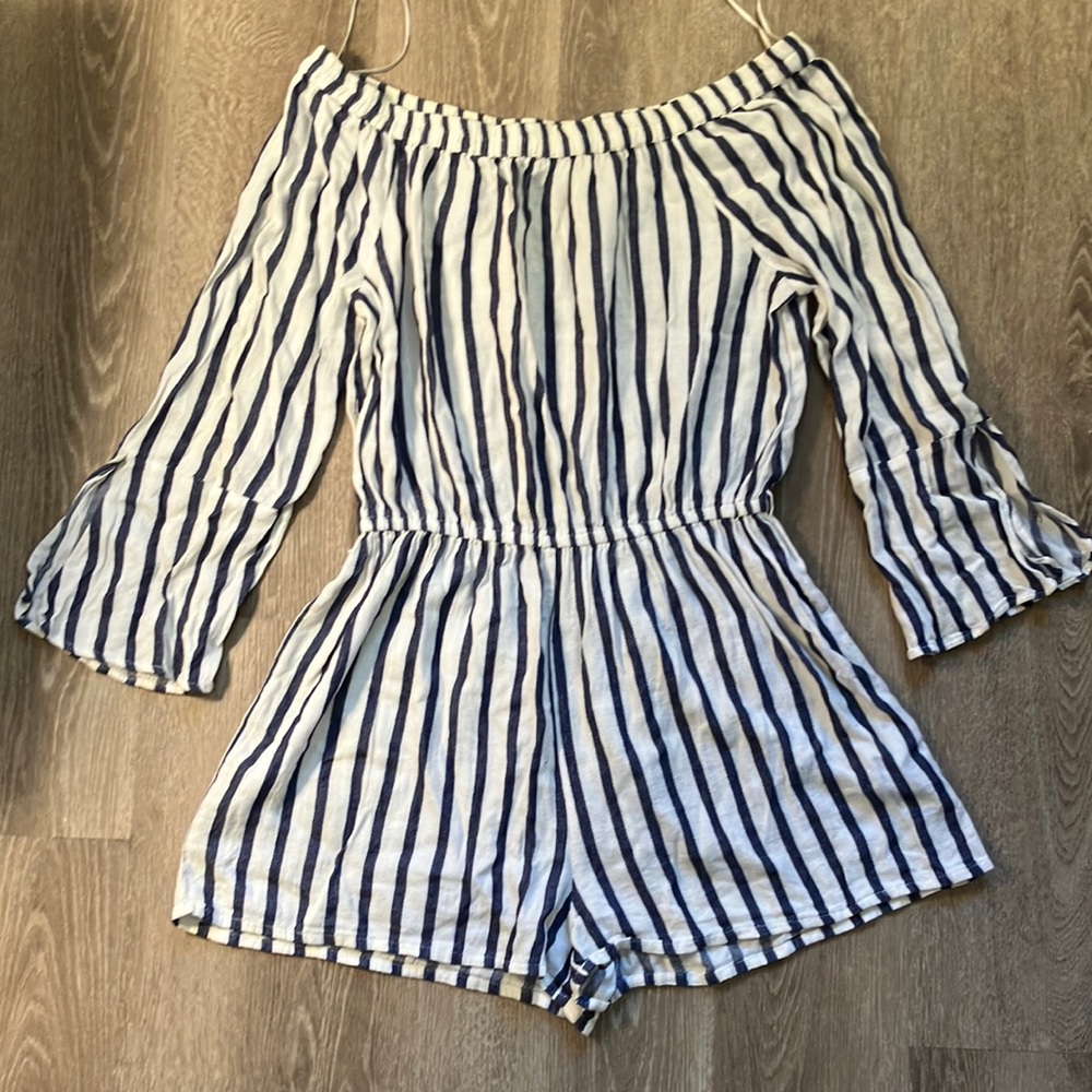 EN CRÈME Denim Blue & White Striped Off The Shoulder ROMPER Size Large